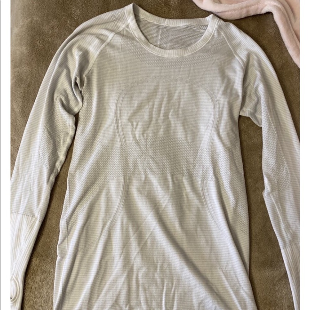 Lululemon Swiftly Tech Long Sleeve